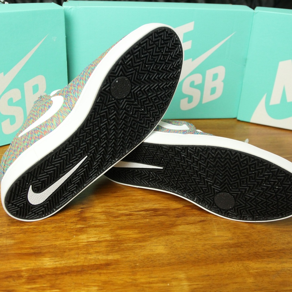 Nike SB Check PRM Premium GS MultiColor AO2983-900 - Picture 7 of 8